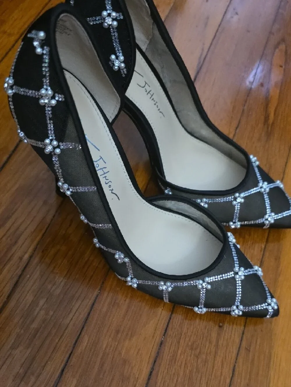 Betsey Johnson Black Embellished Pointed-Toe Pumps New Without Box - Picture 8 of 8